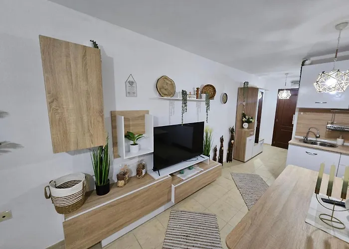 Apartment Tropical Chic For Two, Basement Escape By Flat Mаnager *