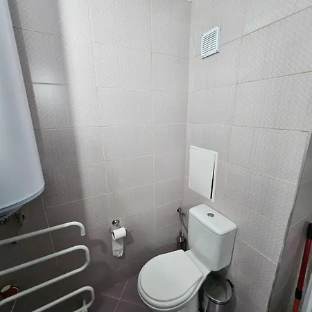 Apartment Tropical Chic For Two, Basement Escape By Flat Mаnager Ravda